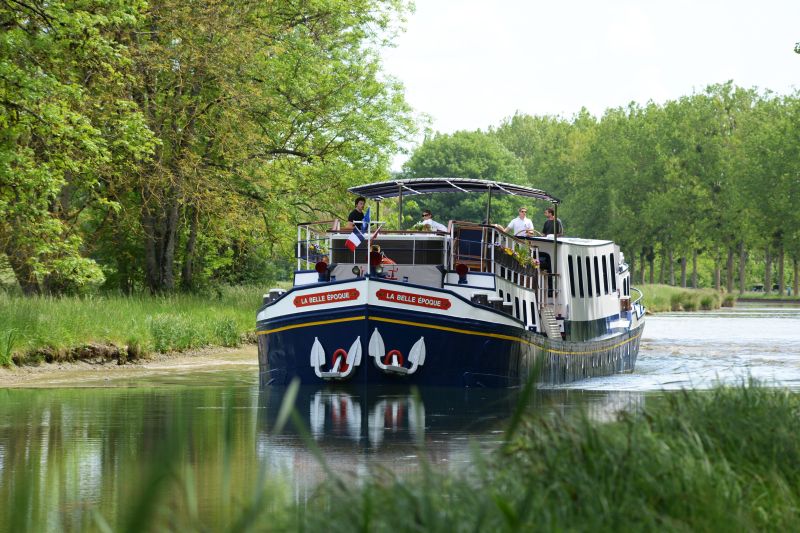 CRUCEROS FLUVIALES CANALES DE FRANCIA CANAL BORGOÑA LA BELLE EPOQUE EUROPEAN WATERWAYS GO BARGING HOTEL BARGE ALQUILER BARCOS FRANCIA CRUCEROS FLUVIALES LUJO PRIVADO BORGOÑA BURGUNDY BARGE CRUISES LA BELLE EPOQUE BARGE CRUISES BURGUNDY CRUISES CRUCEROS BORGOÑA CRUCEROS FRANCIA CRUCEROS CANALES DE FRANCIA LA BELLE EPOQUE VENAREY-LES-LAUMES CRUCEROS MONTBARD CRUCEROS RAVIERES CRUCEROS ANCY-LE-FRANC CRUCEROS LEZINNES CRUCEROS TANLAY CREUERS CROISIERES PENICHE CRUCEROS CANALES DE FRANCIA CRUCEROS PRIVADOS CRUCEROS BARCO PEQUEÑO CRUCEROS SEGUROS CORONAVIRUS COVID19 CRUCEROS SEGUROS #LaBelleEpoque #CrucerosCanalesFrancia #CRUCEROS #PENICHE #BARGECRUISES #CrucerosBarcaza #CrucerosCanalesFrancia #FranceCruises #CroisieresFrance #CrucerosFrancia